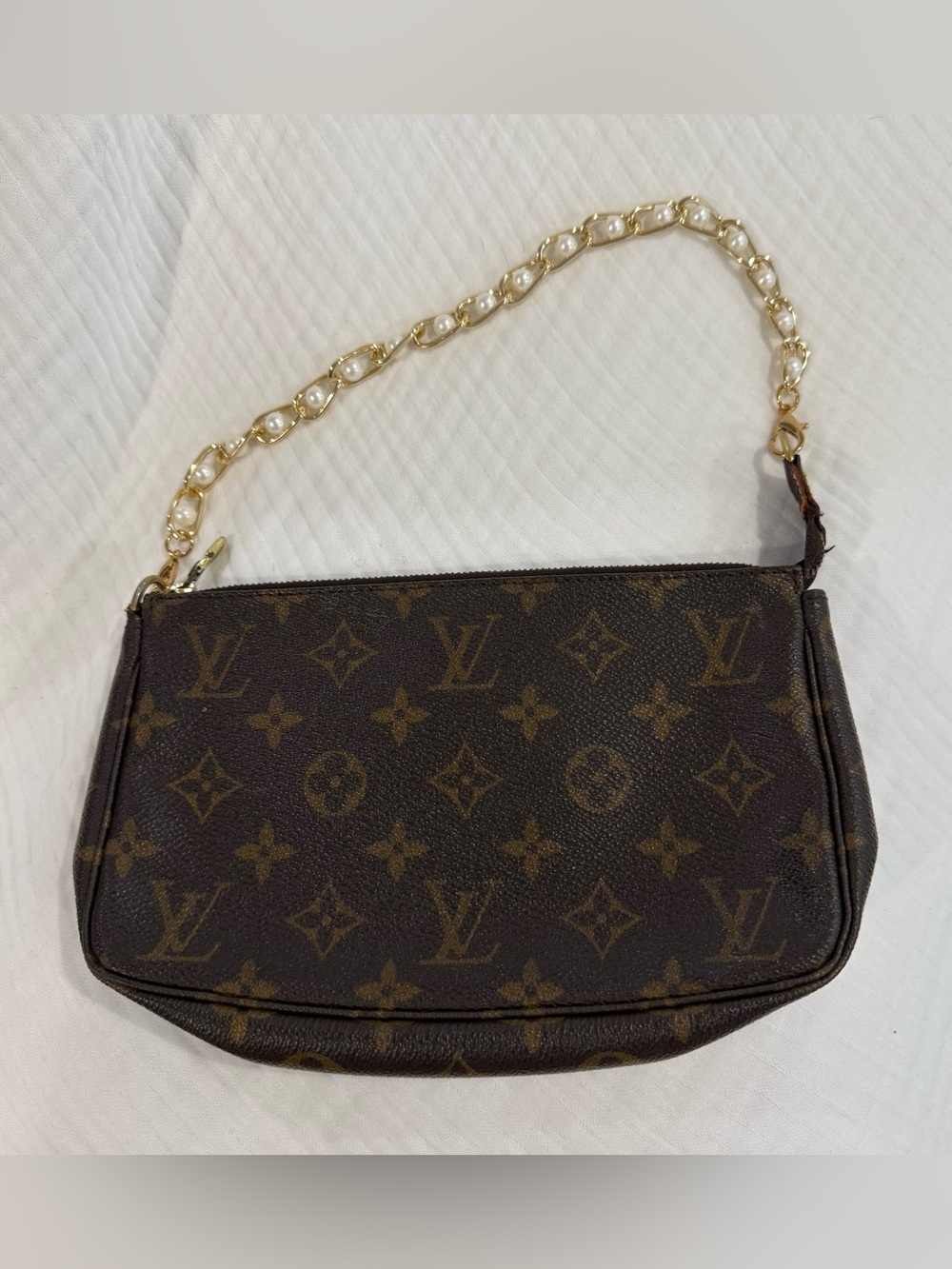 Louis Vuitton Monogram Pochette with Pearl-Link Strap